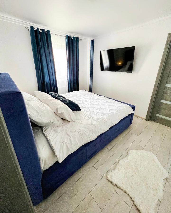 Luxor - Jacuzzi&Cozy Apartments シビウ エクステリア 写真